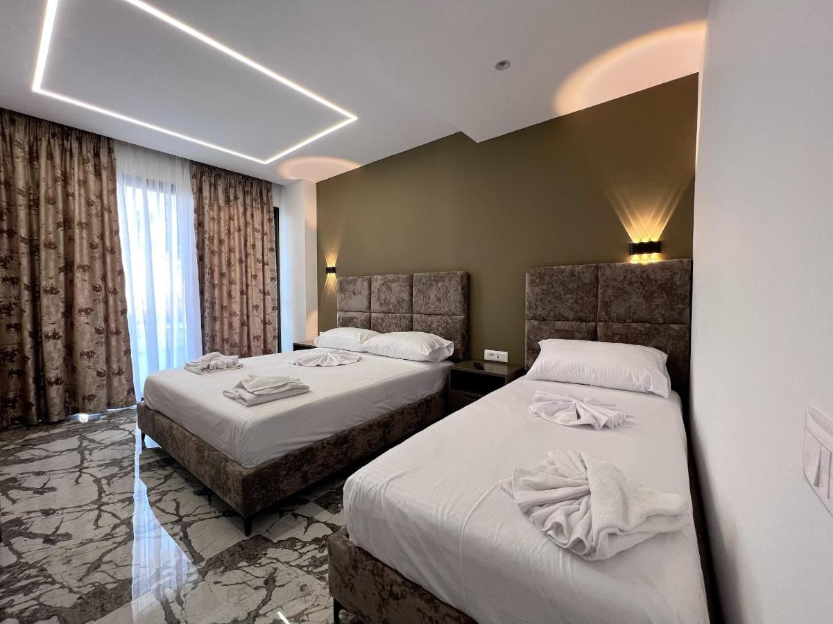 Poseidon Hotel 2 קסאמיל מראה חיצוני תמונה